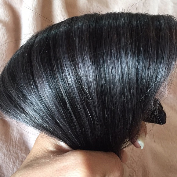 Tape In Hair extensions - Picture 3 of 4